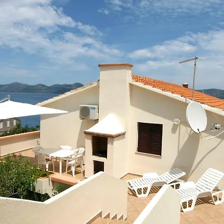 Apartmán Rokov Mali Iž